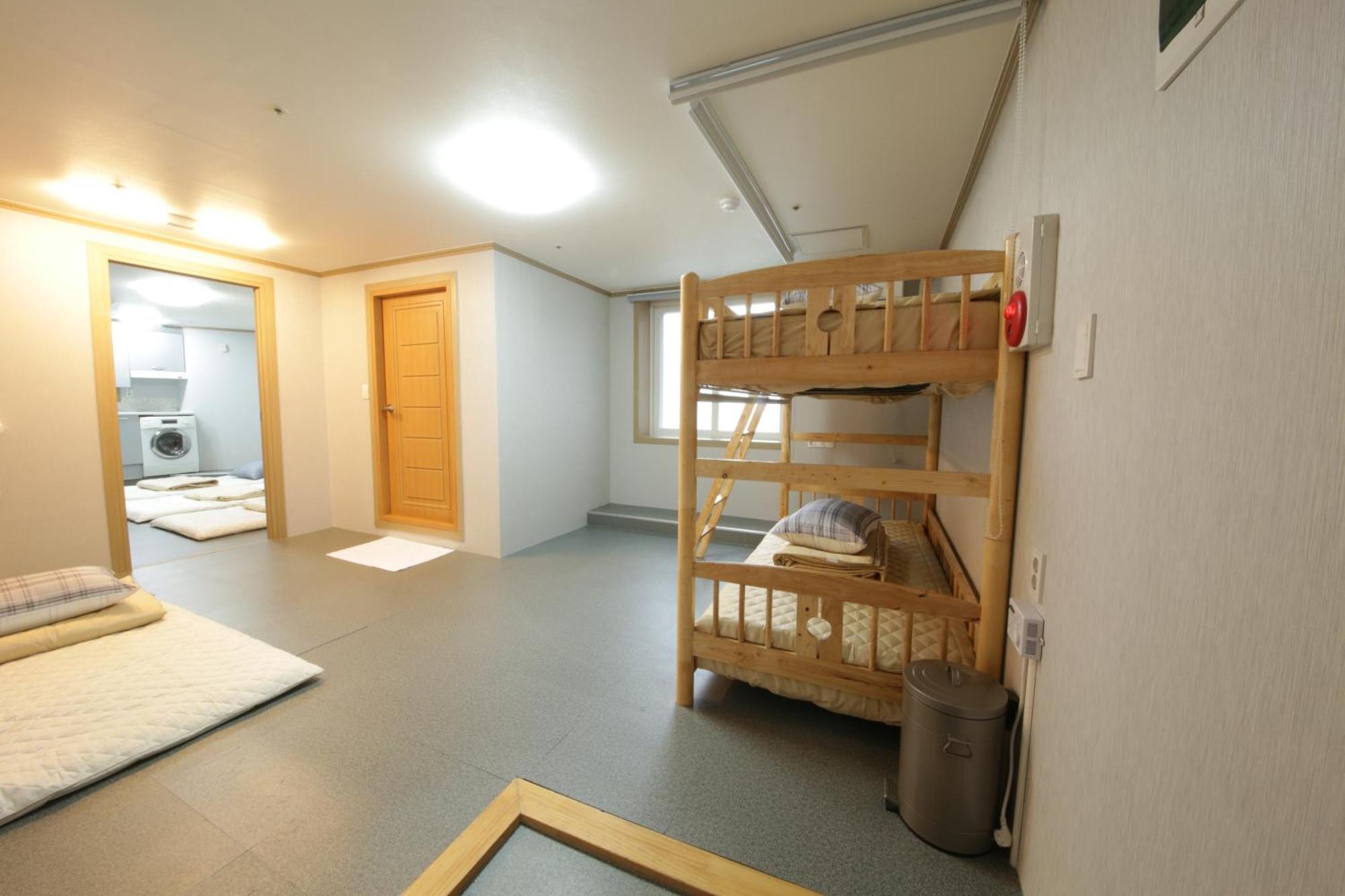 Hostel Mihojae Пусан Номер фото